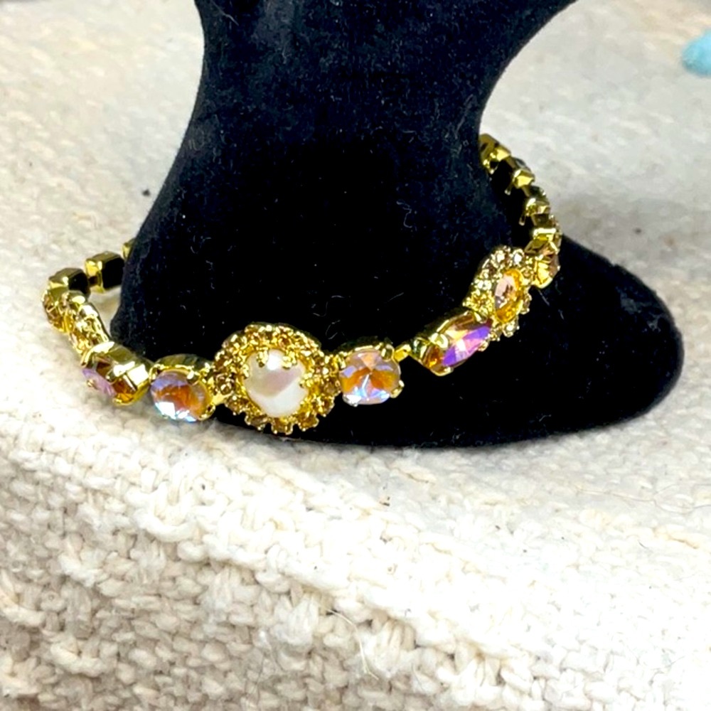 🎄sale! Sorrelli Raw Sugar Gold/ Purple Crystal Bracelet- bundle and save